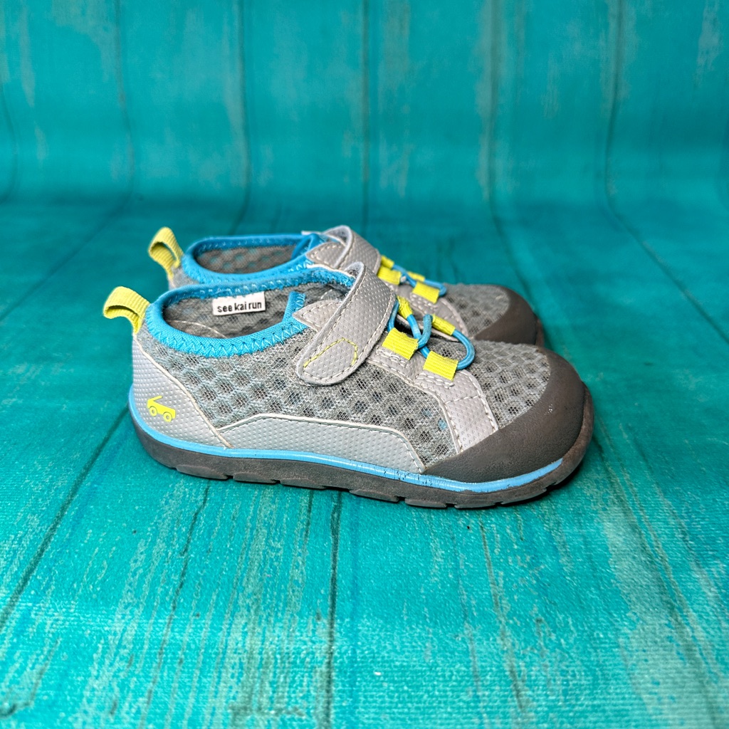 See Kai Run Toddlers Anker Water Shoe Size 8
